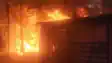 Patna Fire:पटना में कबाड़ी की दुकान में लगी भीषण आग, आधा दर्जन दुकानें जलकर राख