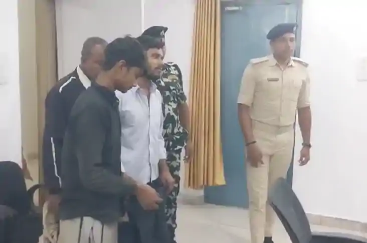 मोबाइल लूट को लेकर दोस्तों में हुआ झगड़ा, बदला लेने के लिए य