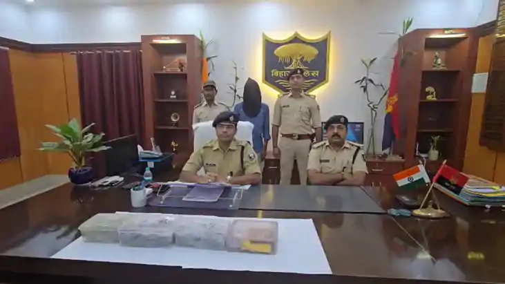 Bihar Crime News: नशे के सौदागरों पर पुलिस ने कसा शिकंजा, 50 Bihar Crime News: नशे के सौदागरों पर पुलिस ने कसा शिकंजा, 50