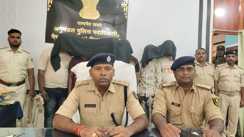 Bihar News : सिवान पुलिस को मादक पदार्थों के खिलाफ मिली बड़ी कामयाबी, भारी मात्रा में स्मैक के साथ 6 आरोपियों को किया गिरफ्तार  