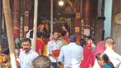 आरा के ऐतिहासिक अरण्य देवी मंदिर में नवरात्र के पहले दिन उमड़ा भक्तों का जनसैलाब,  भगवान राम और पांडवों से जुड़ा है इस प्राचीन सिद्ध पीठ का इतिहास