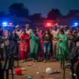 dance party raid - डांस पार्टी के बहाने नाबालिग लड़कियों के साथ हो रहा था गंदा काम, 9 लड़कियों को किया रेस्क्यू, चार युवक गिरफ्तार