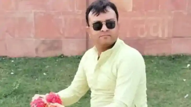pcs officer suicide - पत्नी की प्रताड़ना से परेशान होकर समाज pcs officer suicide - पत्नी की प्रताड़ना से परेशान होकर समाज