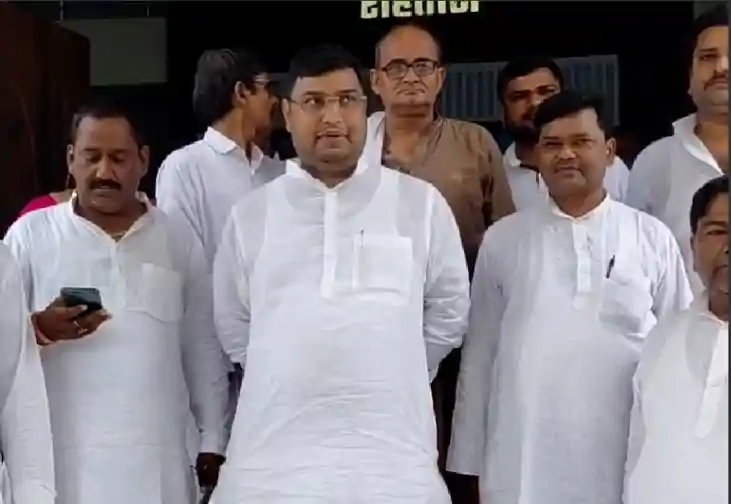 bihar politics - पूरे बिहार का दौरा करें राहुल गांधी, दिख जा bihar politics - पूरे बिहार का दौरा करें राहुल गांधी, दिख जा