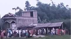 Muzaffarpur News : निजी जमीन पर जबरन सड़क निर्माण करने को लेकर जमकर हुआ बवाल, अब मुखिया और जिप सहित सैकड़ों लोगों पर दर्ज हुआ एफआईआर