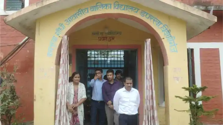 डीएम के औचक निरीक्षण में खुली शिक्षा व्यवस्था की पोल: डपरखा 