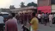 वैशाली में पुलिस टीम पर  हमला: उपद्रवियों ने आरोपी को हिरासत से छुड़ाया, चौकीदार के घर पर की फायरिंग