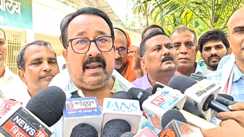 Bihar News : बिहार सरकार ने यूरिया की दर 266 रूपये किया निर्धारित, रिटेलर बोले-300 रूपये में दे रहे होलसेलर, जमकर काटा बवाल 