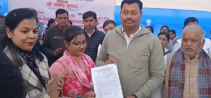 एक करोड़ रोजगार के वादे पर अमल शुरू, हाजीपुर से हुआ शंखनाद; 