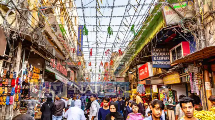 2025 देश की आम जनता के लिए लेकर आया खुशियों का पैगाम! खुदरा 