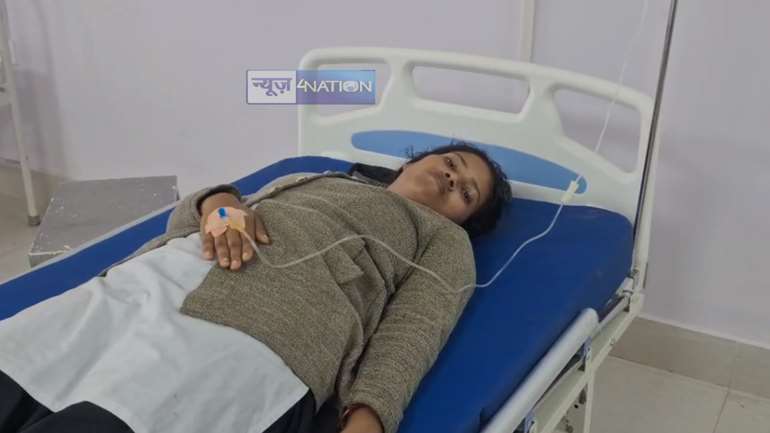 Bihar News : प्रोफ़ेसर के लिए आमरण अनशन पर बैठी छात्राएं, कईयों की बिगड़ी तबियत, कहा-गलती की सजा उनको मिले सर को नहीं...