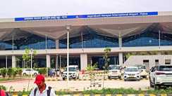 पटना एयरपोर्ट पर यात्री की मौत? 40 मिनट तक तड़पती रही महिला, डॉक्टर नहीं मिला तो माइक से मांगी भीख; और फिर...