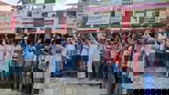 Bihar news - बिजली सप्लाई में मनमानी पर फूटा ग्रामीणों का गुस्सा, मुखिया औऱ उप मुखिया के नेतृत्व जमकर किया प्रदर्शन