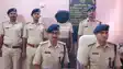 Bihar News : गयाजी पुलिस ने 50 हजार के इनामी कुख्यात अपराधी टिंकू सिंह को किया गिरफ्तार, फायरिंग सहित कई मामलों में थी पुलिस को तलाश 