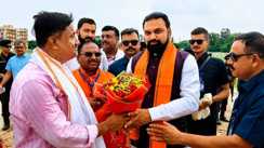 मुजफ्फरपुर पहुंचे सीएम सम्राट, विधायक अजीत कुमार ने कांटी में उद्योग लगाने की मांग की