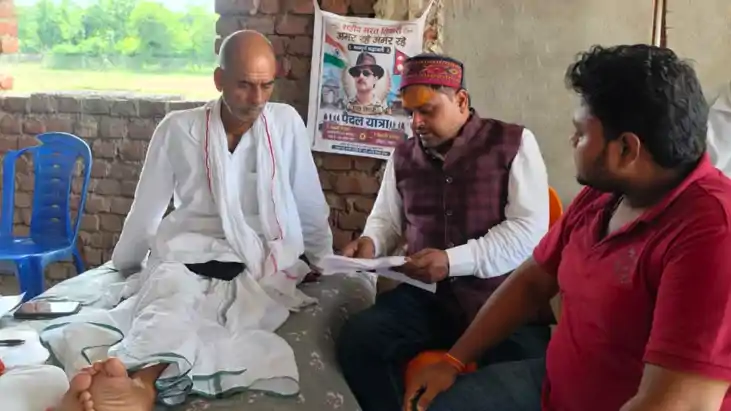 Bihar News : मानवाधिकार अधिवक्ता एस.के.झा ने बिलौटी गांव का 