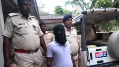 Bihar Crime News : सहरसा पुलिस ने 50 हज़ार के इनामी कुख्यात अपराधी को किया गिरफ्तार, हत्या और लूट सहित दर्ज हैं कई मामले 