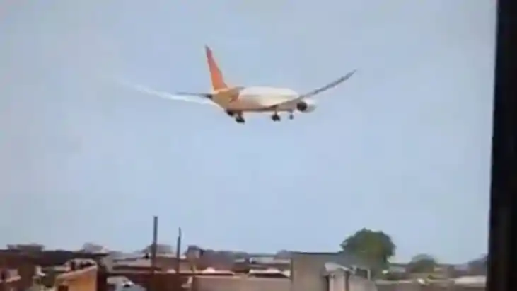 Ahmadabad air india plane crash - पूर्व सीएम विजय रुपाणी सहि Ahmadabad air india plane crash - पूर्व सीएम विजय रुपाणी सहि