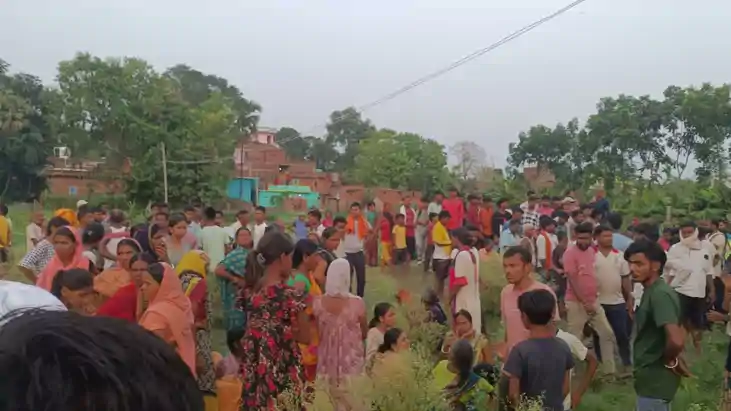 Bihar Crime - युवक की हत्या, शरीर पर कई चोट के निशान, पत्नी Bihar Crime - युवक की हत्या, शरीर पर कई चोट के निशान, पत्नी