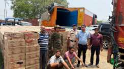 भोजपुर में अवैध शराब तस्करी के खिलाफ पुलिस की बड़ी कार्रवाई, करोड़ों की विदेशी शराब के साथ दो गिरफ्तार