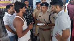 जमीन विवाद में पट्टीदारों के बीच हिंसक झड़प : भतीजे ने चाची को मारी गोली, तीन अन्य घायल