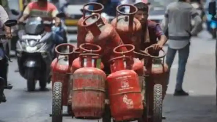 LPG Prices Soar Govt Says India Has 45 Day Reserve