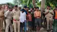 Crime News: पत्नी को मारकर चादर में लपेट गंगा की धार में फेंका शव, पति समेत तीन गिरफ्तार, पुलिस के हाथ सिर्फ ‘दुपट्टा’ सबूत