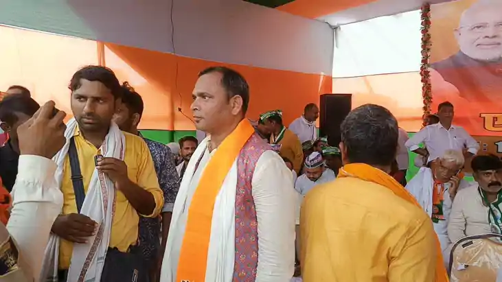 बक्सर के बह्मपुर में एनडीए के कार्यकर्ता सम्मेलन में जुटे दि बक्सर के बह्मपुर में एनडीए के कार्यकर्ता सम्मेलन में जुटे दि