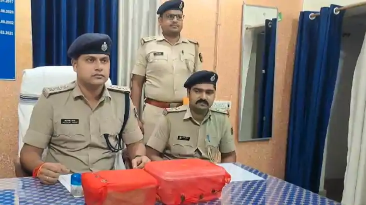 Bihar News : मुंगेर में सरेआम फायरिंग मामले में पुलिस को मिल