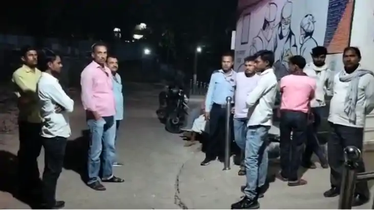 Bihar News : कैमूर में चुनावी रंजिश को लेकर बदमाशों ने मुखिय