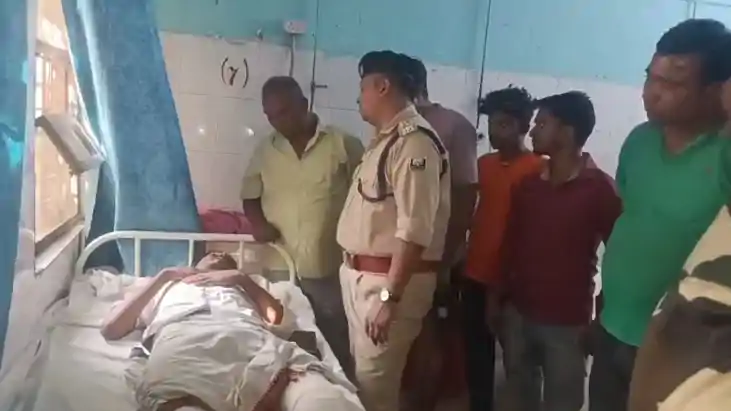 वैशाली में दिनदहाड़े दुस्साहस: बाइक सवार बदमाशों ने 17 वर्षी