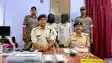 साइबर अपराध के खिलाफ अभियान में पुलिस को बड़ी सफलता : तीन ठग गिरफ्तार, दर्जनों मोबाइल व नकदी बरामद