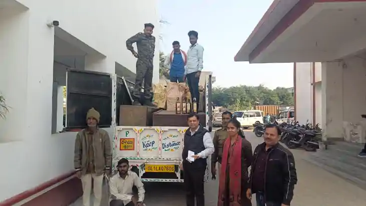 Bihar News : मुजफ्फरपुर पुलिस ने लाल पानी के साथ नए साल का ज