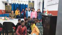 Bihar News : आरा में 'ऑपरेशन आहट' का असर, चॉकलेट फैक्ट्री भेजे जा रहे 9 नाबालिग का आरपीएफ ने किया रेस्क्यू, 2 तस्कर धराए