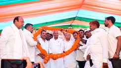 Bihar News : स्वामी सहजानंद सरस्वती की 75 वें पुण्यतिथि पर बिक्रम में कार्यक्रम का हुआ आयोजन, कॉंग्रेस के कई दिग्गज नेता हुए शामिल, बिहटा एयरपोर्ट को लेकर बड़ी मांग  