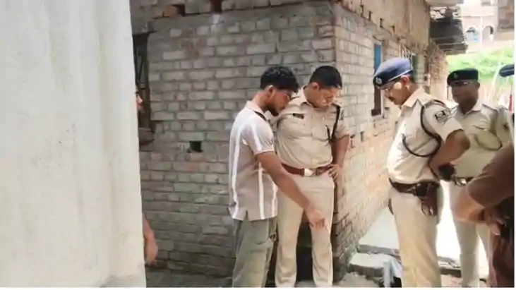 Bihar News : नवादा में पुलिस टीम पर हमला करने के मामले में ह Bihar News : नवादा में पुलिस टीम पर हमला करने के मामले में ह