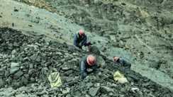 Bihar Plans 44 New Mines Targets 2300 Crore Revenue