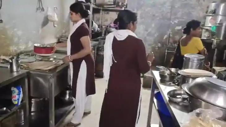 डिजिटल हुईं जीविका दीदी: अब स्विग्गी-जोमैटो पर बिकेगा दीदियो