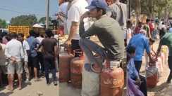 सिलेंडर क्राइसिस