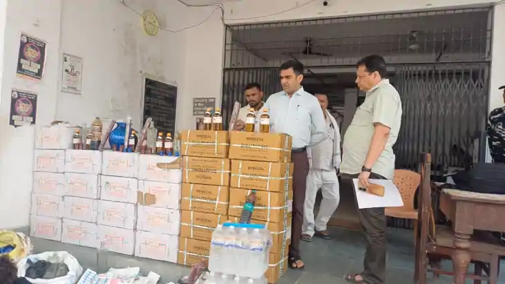 Bihar Crime : मुजफ्फरपुर में 1 रुपये के नोट और तेजपत्ता कोड 