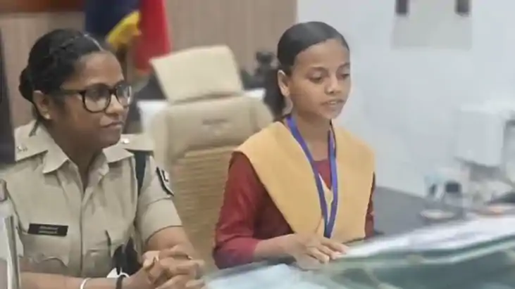 Bihar News : नन्ही अमृता बनीं बगहा की 'एक दिन की एसपी', फरिय