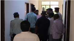 नीट पेपर लीक: मेडिकल कॉलेज हॉस्टल में आईबी की दस्तक, ताले तोड़कर कमरों की घंटों ली गई तलाशी