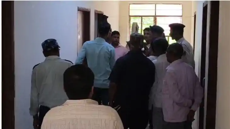 नीट पेपर लीक: मेडिकल कॉलेज हॉस्टल में आईबी की दस्तक, ताले तो