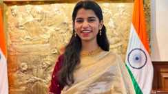 Bihar Vidhan sabha Chunav 2025: मैथिली ठाकुर और पूर्व IRS सुजीत सिंह की आज बीजेपी में होगी  एंट्री, अलीनगर और गौराबौराम सीट पर बनेगा नया सियासी समीकरण