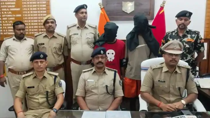 Bihar News : कैमूर पुलिस ने 24 घंटे के भीतर भभुआ सब्जी मंडी 
