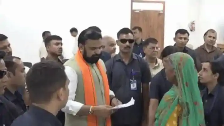 CM Samrat Choudhary Hears Public Grievances in Patna