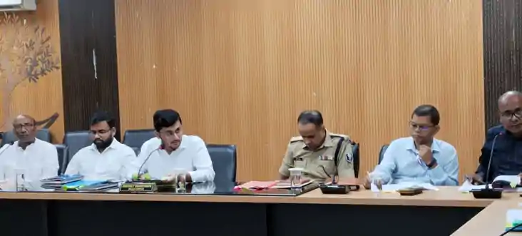 चुनाव कार्य में लापरवाही कतई बर्दाश्त नहीं, स्टेट ट्रेनिंग स