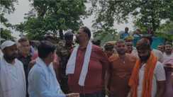 Pappu Yadav Visits Flood Hit Katihar Distributes Cash Relief