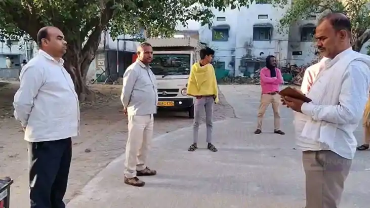 Nalanda Blood Soaked Body Found on Roadside Murder Suspected