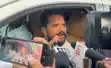राजनीति में उतरेंगे खेसारी लाल यादव!, तेजस्वी से मिलने के बाद कहा - हम हीरो हैं, गर्दा उड़ा देंगे
